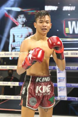 วิเคราะห์ มวย เพชรเขากระโดง ลูกเจ้าแม่ไทรทอง vs อาลี เคลาต วันศุกร์ที่ 12 ธันวาคม 2568