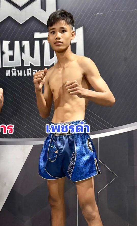 วิเคราะห์ มวย เพชรชลธาร ศิษย์หลวงพี่น้ำฝน vs เพชรดำ อ.เพชรขุนศึก วันอังคารที่ 16 ธันวาคม 2568